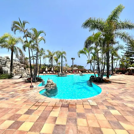 Apartamento Ap1 En Playa De Roques, En Lado De La Playa, Con Piscina Los Realejos