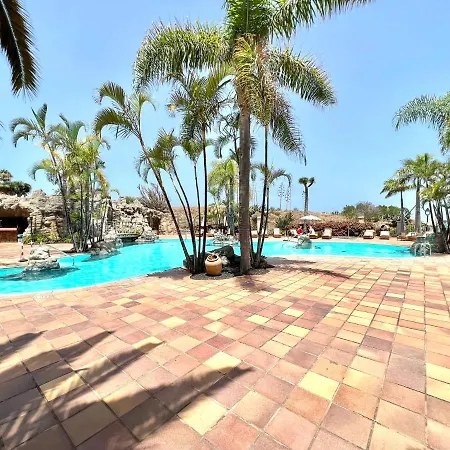 Apartamento Ap1 En Playa De Roques, En Lado De La Playa, Con Piscina Los Realejos